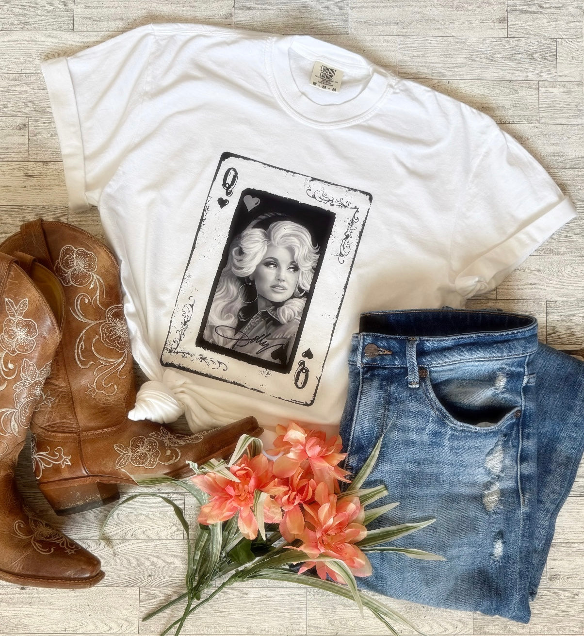 Queen of Hearts - Dolly Parton Tshirt