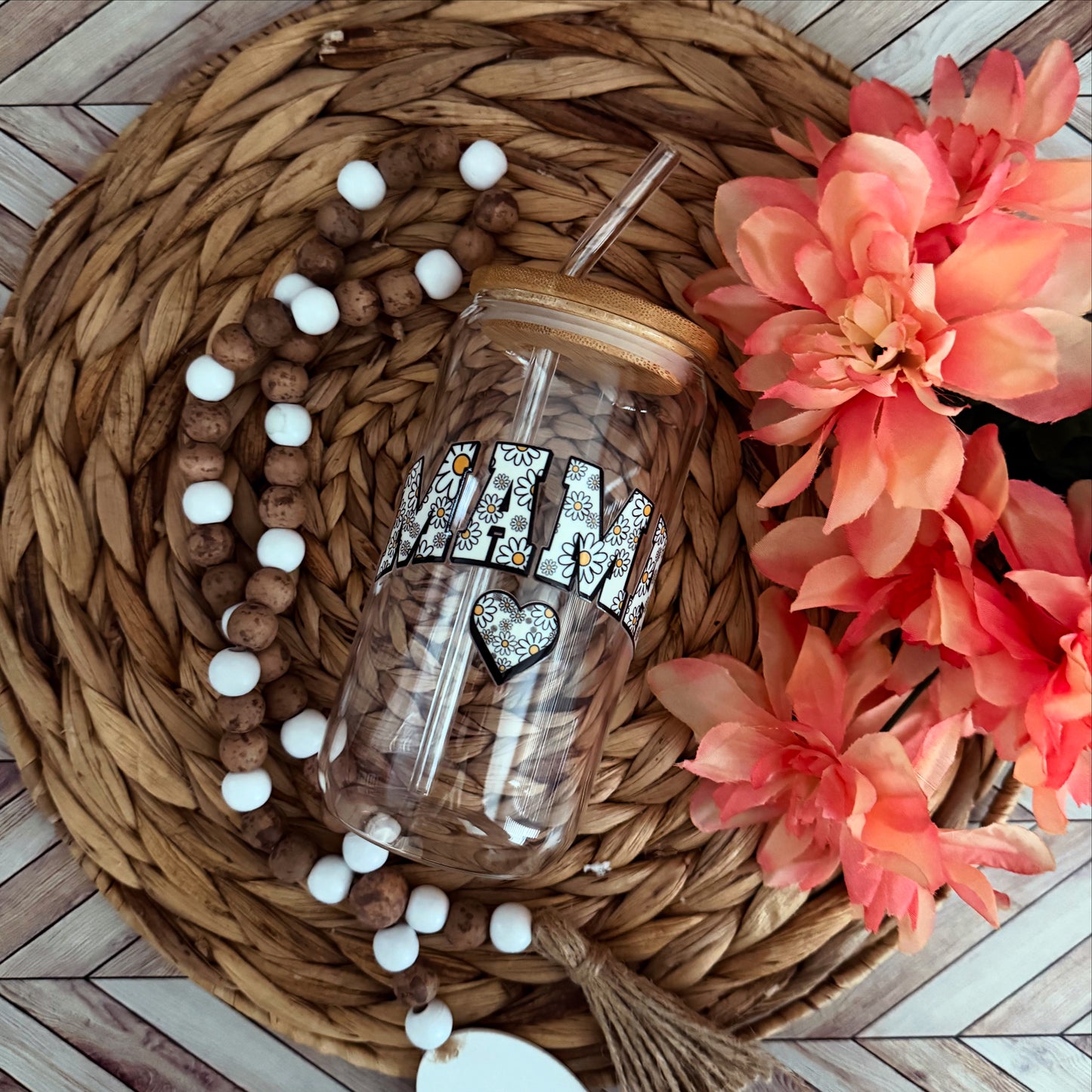 Daisy Mama Glass Cup 16 oz | Aesthetic Drinkware
