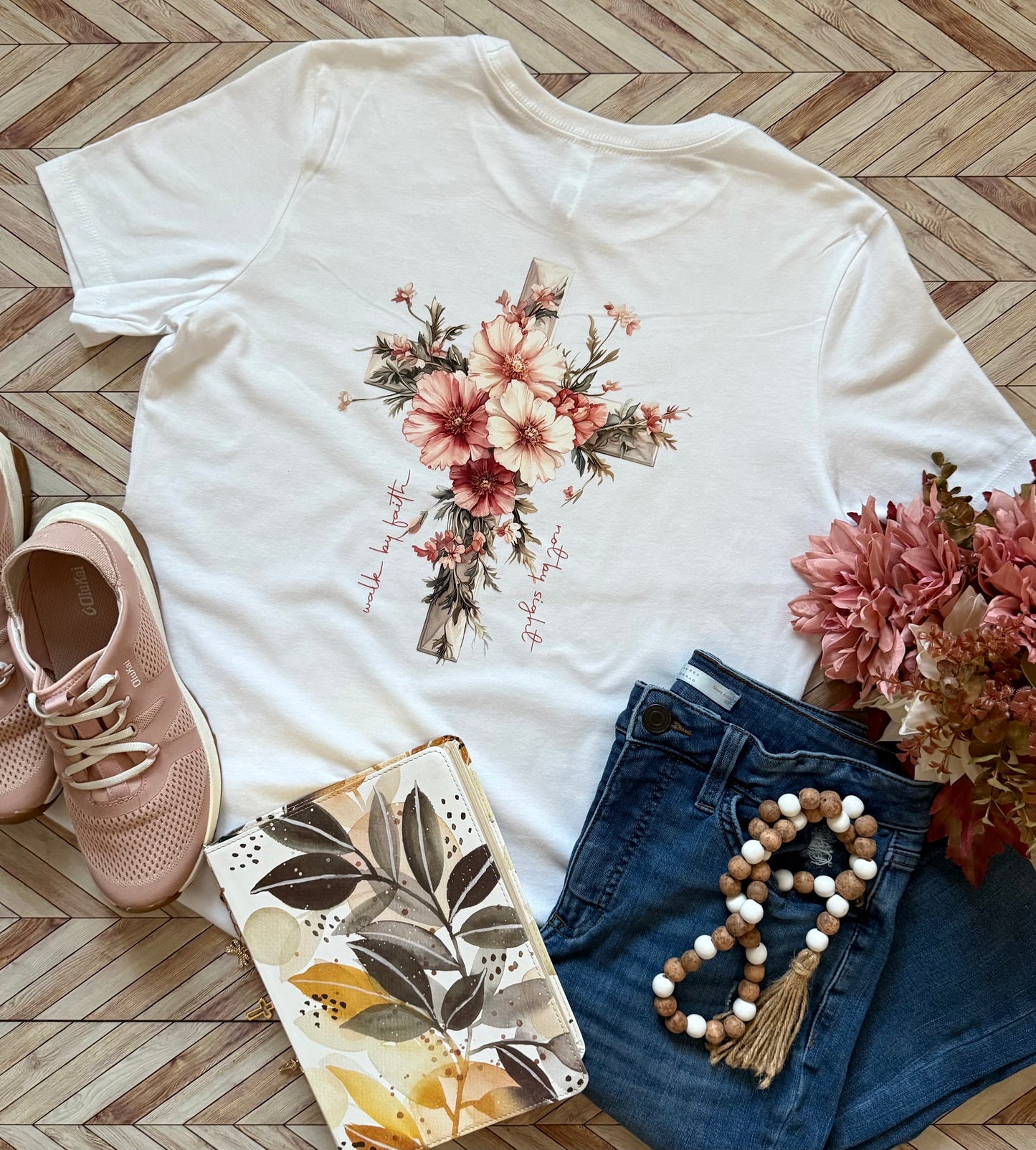 Jesus Is the Light – Walk by Faith T-Shirt